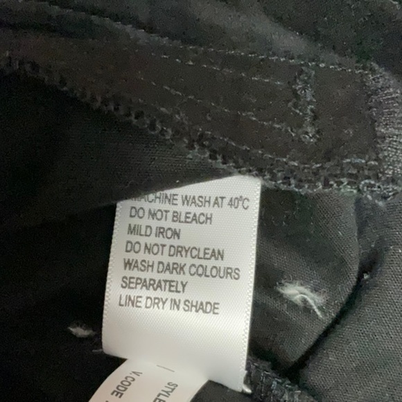 CODE - Picture 5 of 5